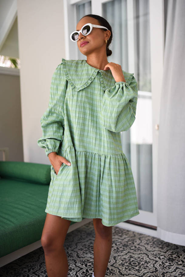Robe Stacy Green